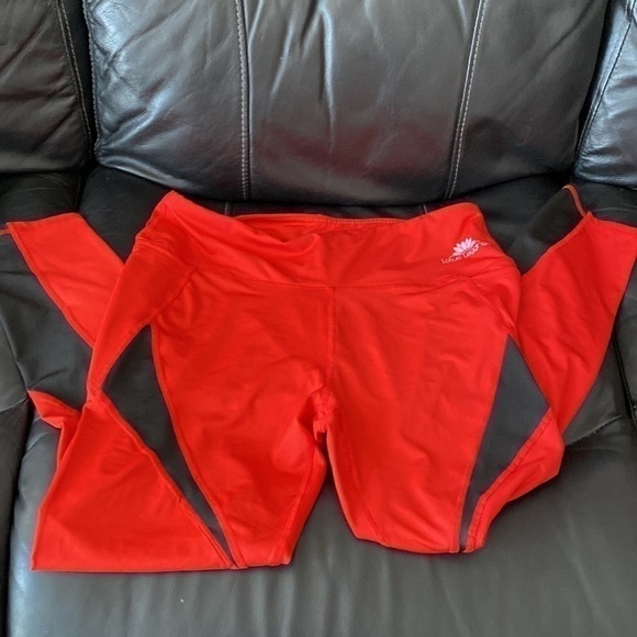 LOTUS LEGGINGS WOMEN'S HIGH WAIST
LEGGINGS WITH SIDE POCKETS SZ XL - Picture 7 of 9